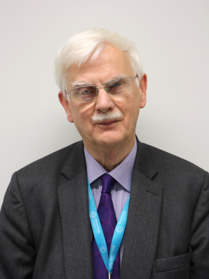 Robert Jones headshot