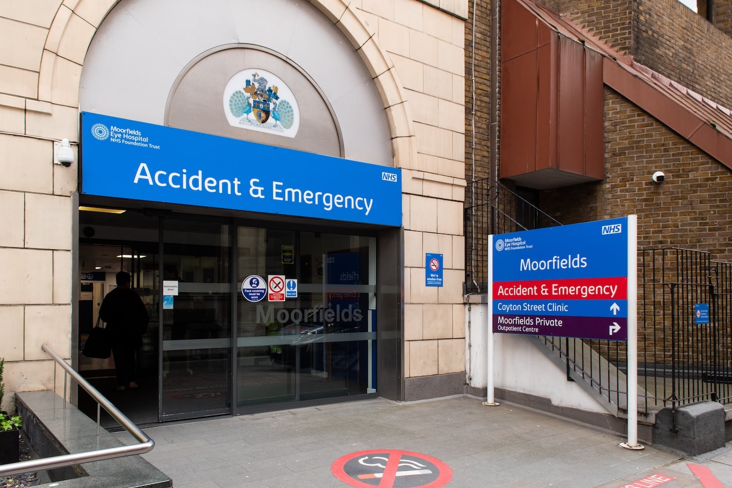 Moorfields A&E exterior