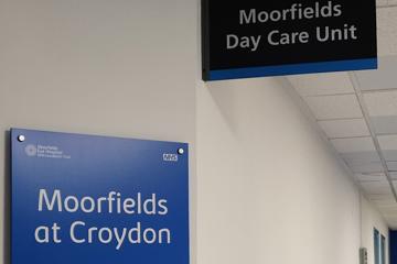 Moorfields Croydon Hospital sign