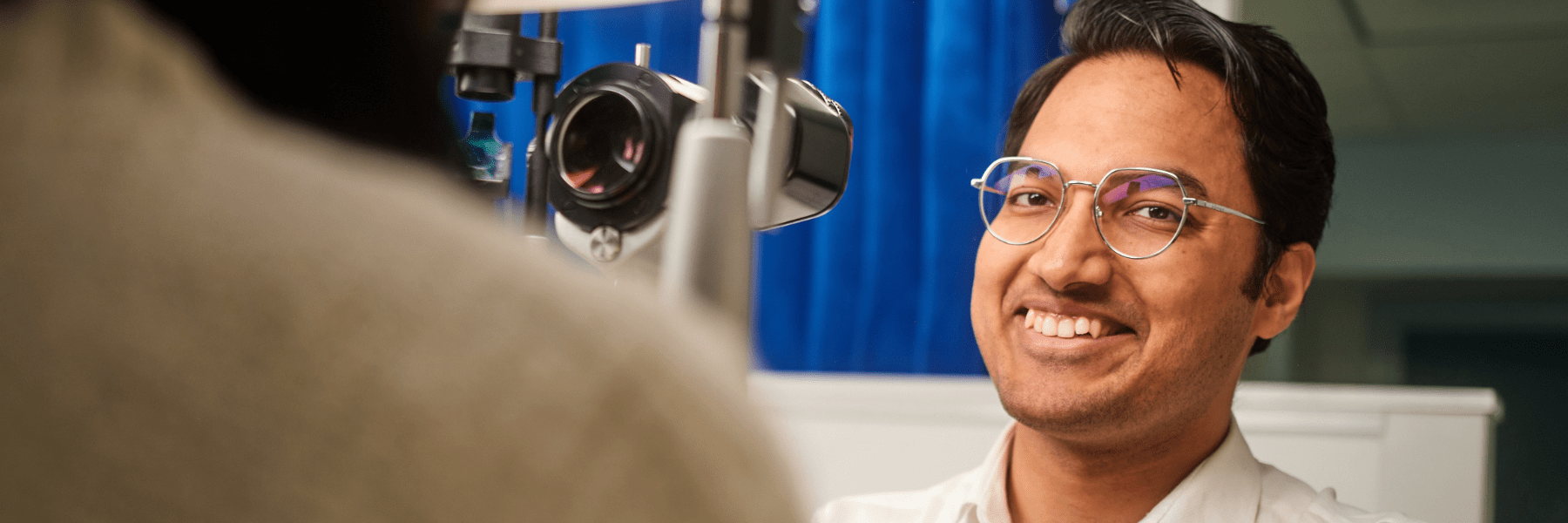 Image of an optometrist