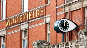 The eye shaped clock at City Road